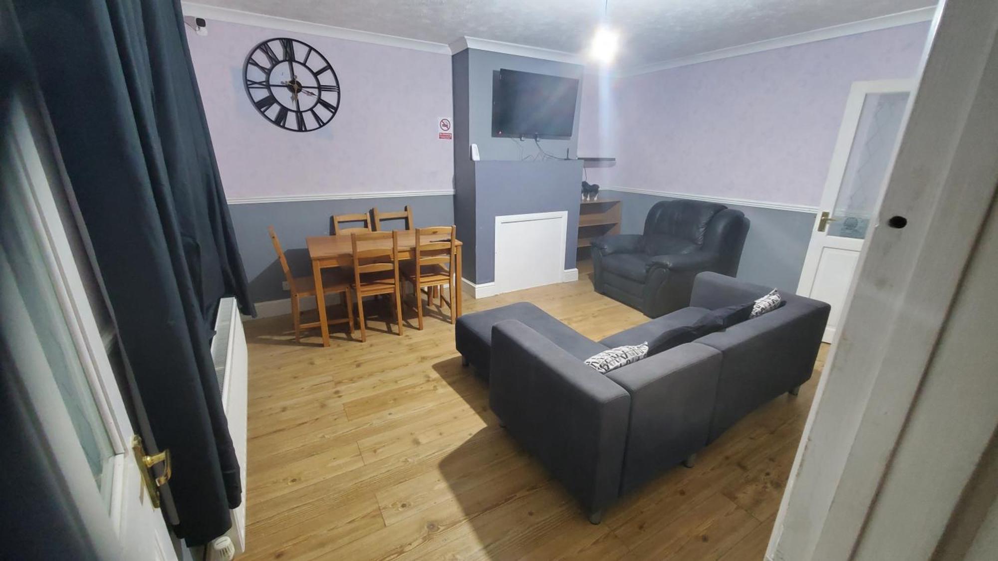 Cosy And Relaxing Homestay Chatham (Kent)